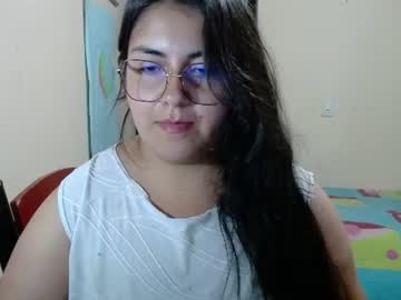 alejandraa 33