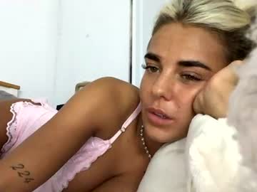 bellasnowxo