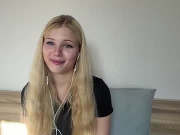 janellafath