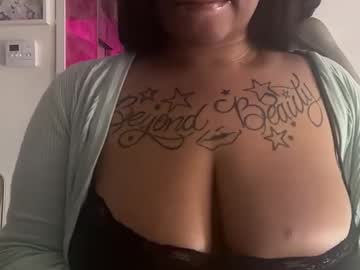 kinkypinkyprinc