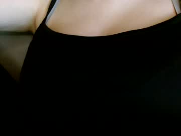 leyla moon444