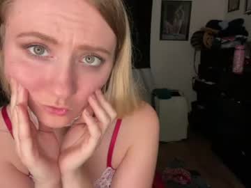 taylor mae offi