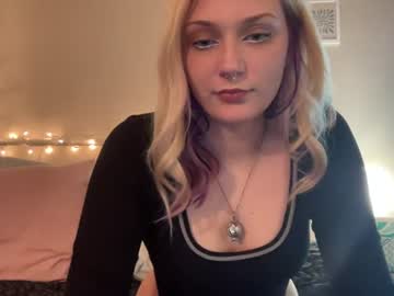 trixilee24